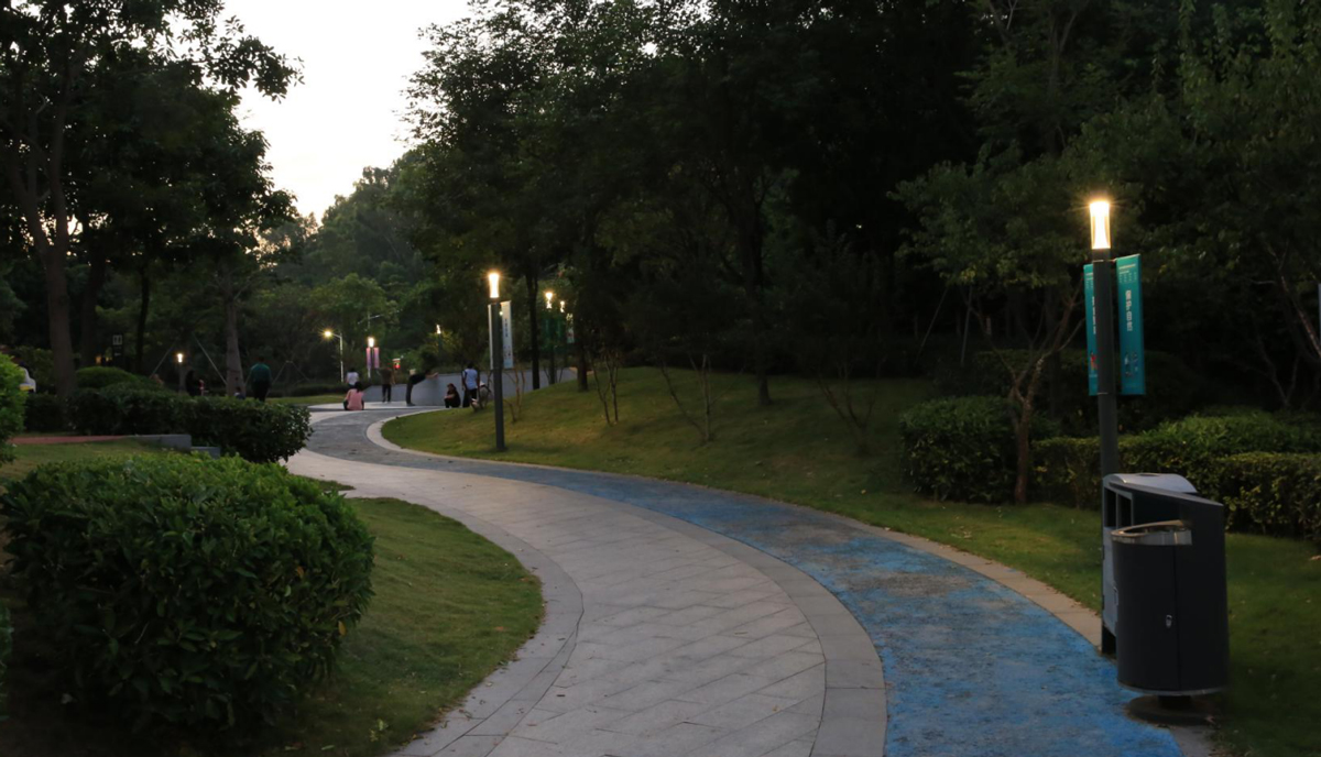 Đèn cột chiếu sáng