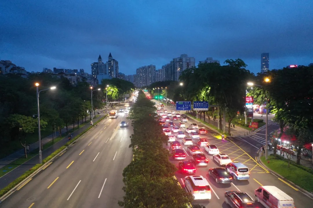 Lampadaire du boulevard Longzhu