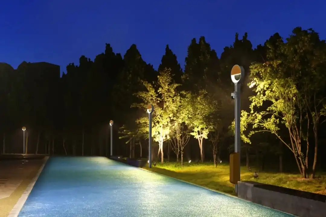 Las mejores luces inteligentes para exteriores Las mejores luces inteligentes para exteriores