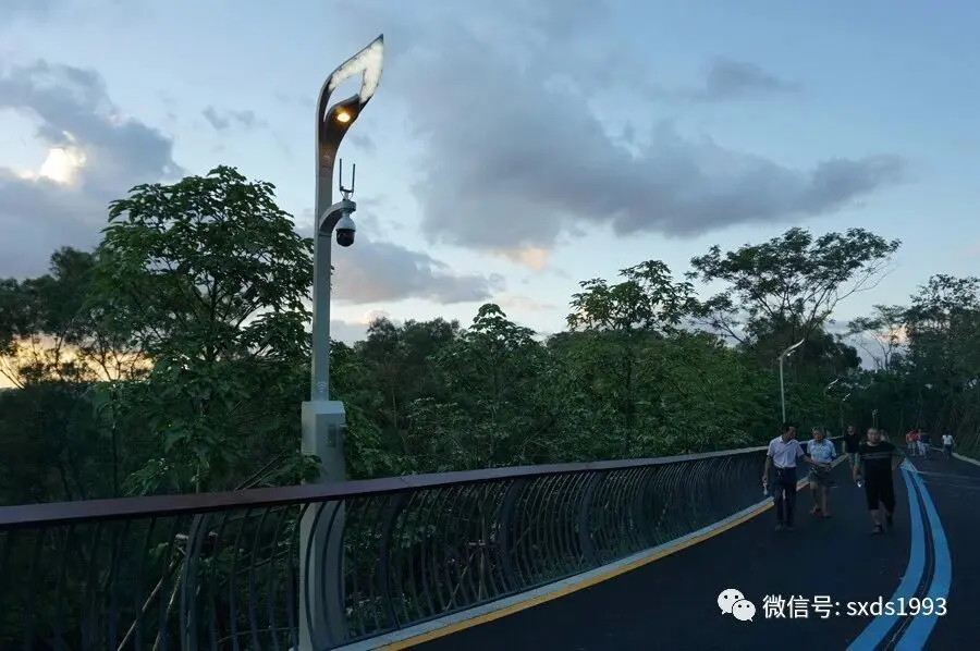 Luces de poste LED para exteriores