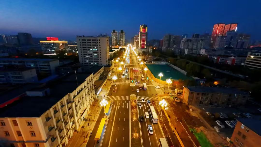 "Eleven Cotton Peach" Chinese-Style Lanterns | Xinjian Road, Taiyuan "Eleven Cotton Peach" Chinese-Style Lanterns | Xinjian Road, Taiyuan