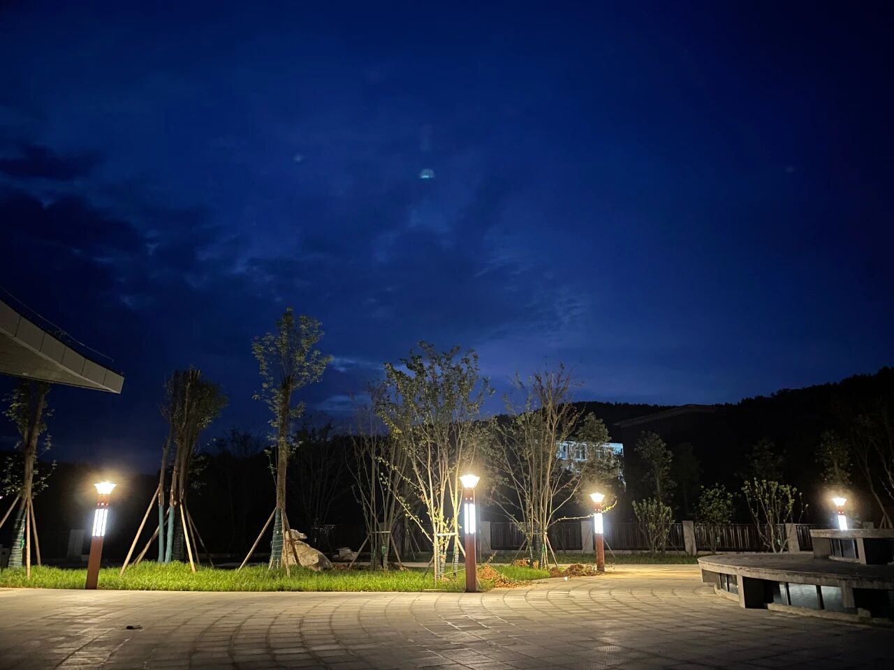 Projek Pencahayaan Landskap Budaya & Sejarah: Ertan City Sichuan oleh Sanxing Lighting