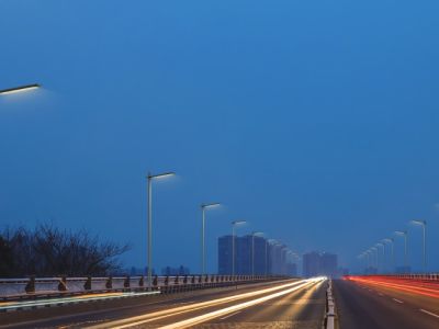 mabano ya kuweka taa za barabarani za LED kwa nguzo ya mraba