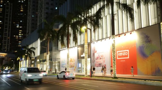 Smart Landscape Streetlights at Shenzhen MIXC