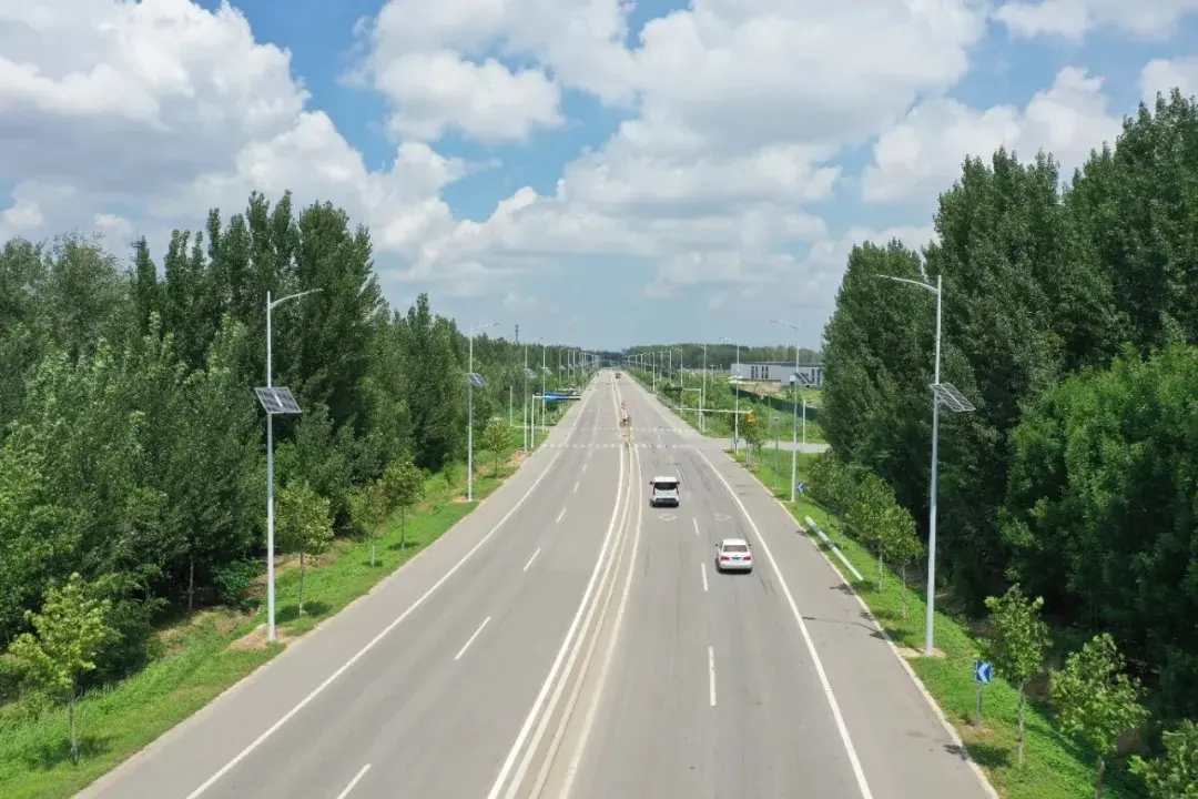 Sanxing Taa IoT Solar Street Taa | Barabara ya Gonga Kusini, Kaunti ya Taiqian, Mkoa wa Henan