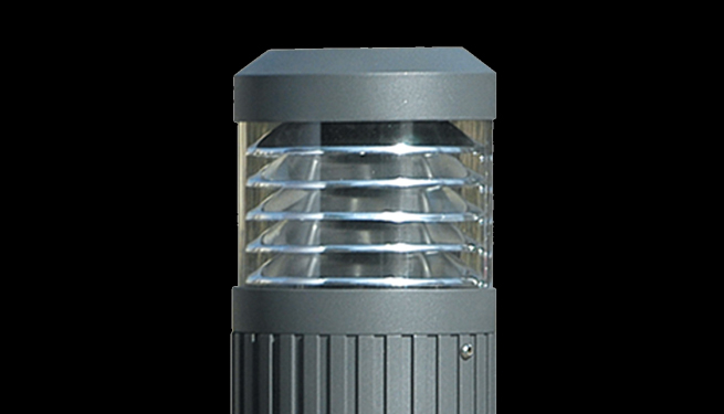 Đèn cỏ phía trước