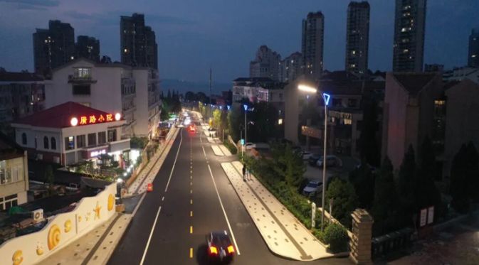Aplicación de alumbrado público paisajístico en manzanas urbanas • Haiyun Road, Yantai
