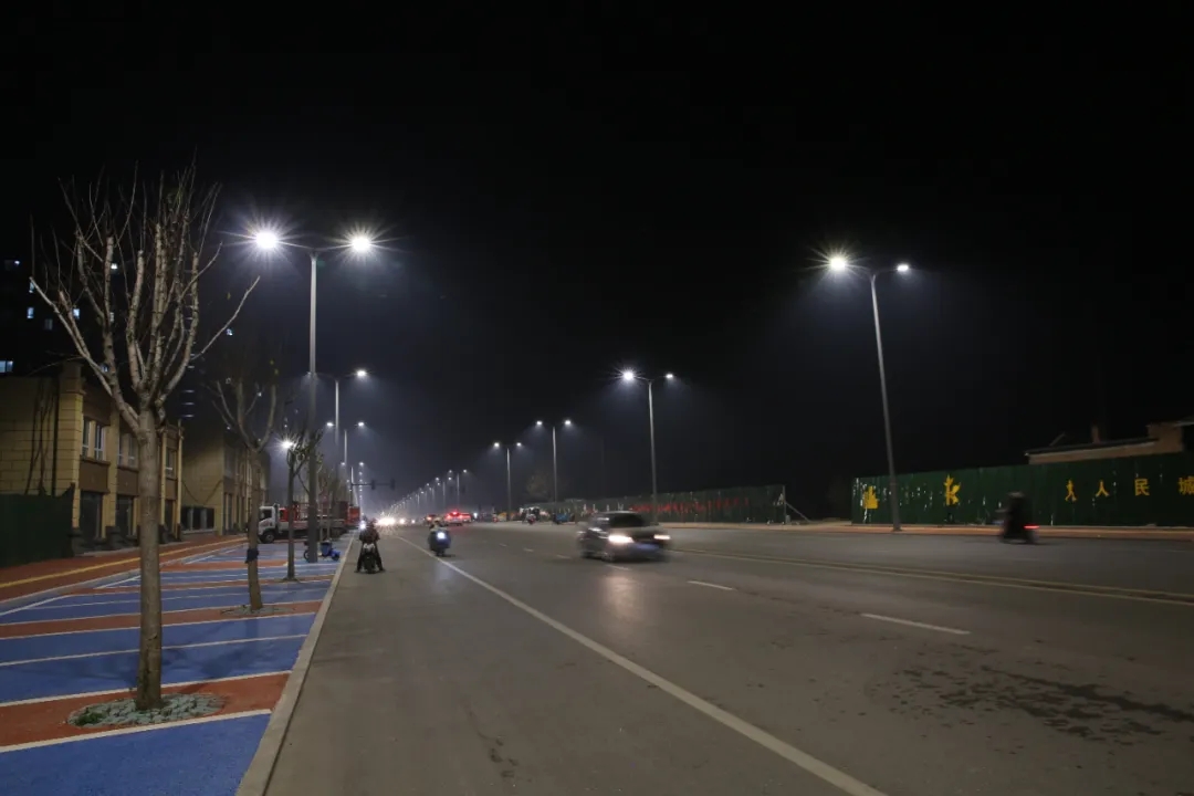 Calle Renmin de Shandong Dong'e: un caso de modernización del alumbrado público