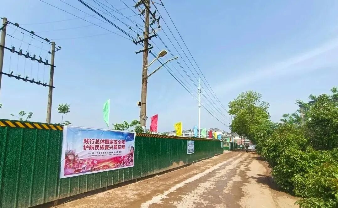 Ескі қаланы жөндеуде Sanxing жарықтандырудың біріктірілген жол тіректерін әдеттегі қолдану | Чжуншан жолы, Уху