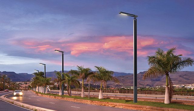 Solar Powered Street Lamps