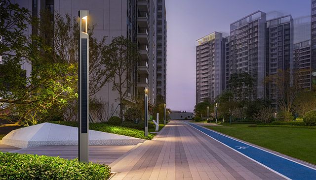 Taa za Posta za Sola Nje