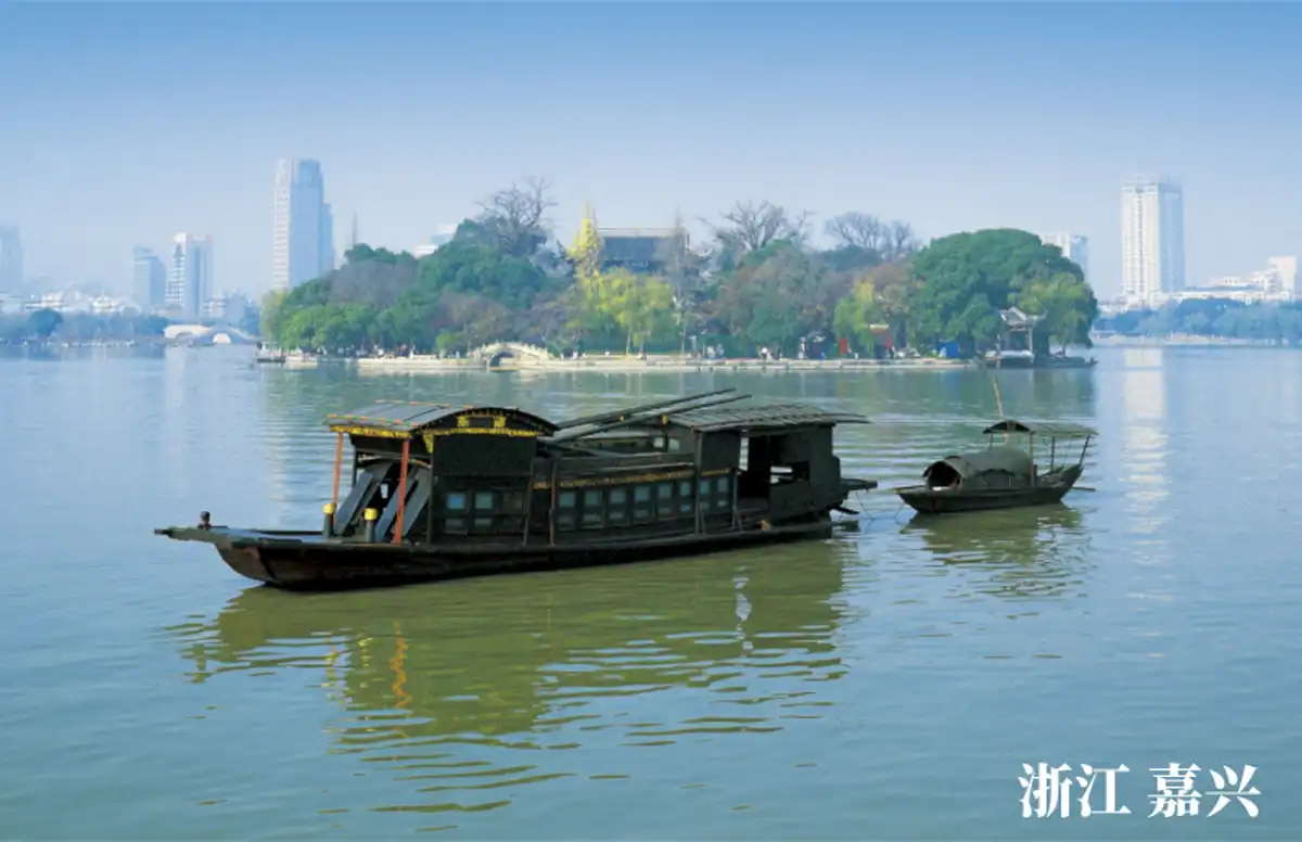 Ancient Water Town & Red Boat Culture: Sanxing Lighting Project in Jiaxing Ancient Water Town & Red Boat Culture: Sanxing Lighting Project in Jiaxing