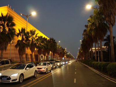 Paano Pinapabuti ng Anti-Glare Technology ang Kaligtasan sa Mga Pampublikong Parke