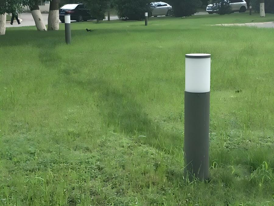 Farola tipo bolardo